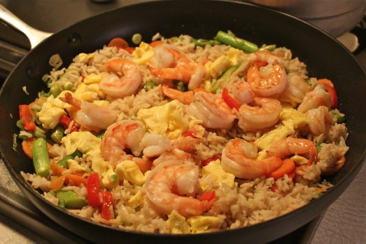 Shrimp, rice, egg, and lots of veggies.