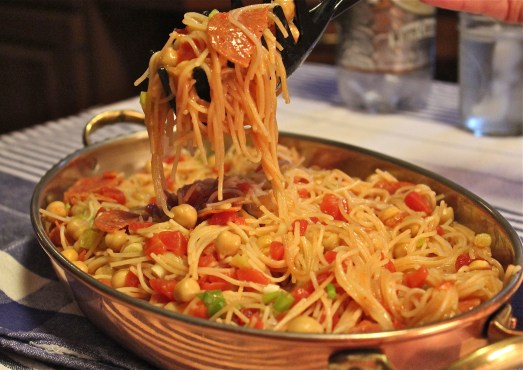 Chickpeas and chorizo fideos.