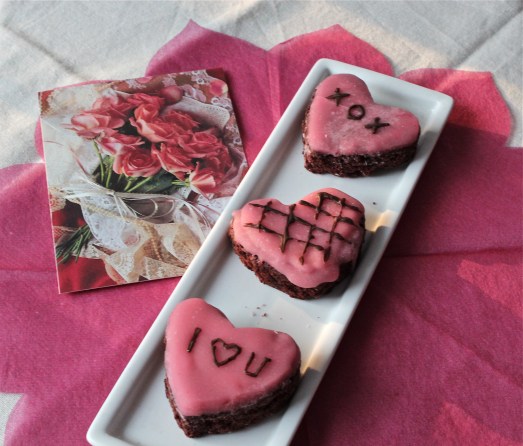 Conversation Brownie Hearts